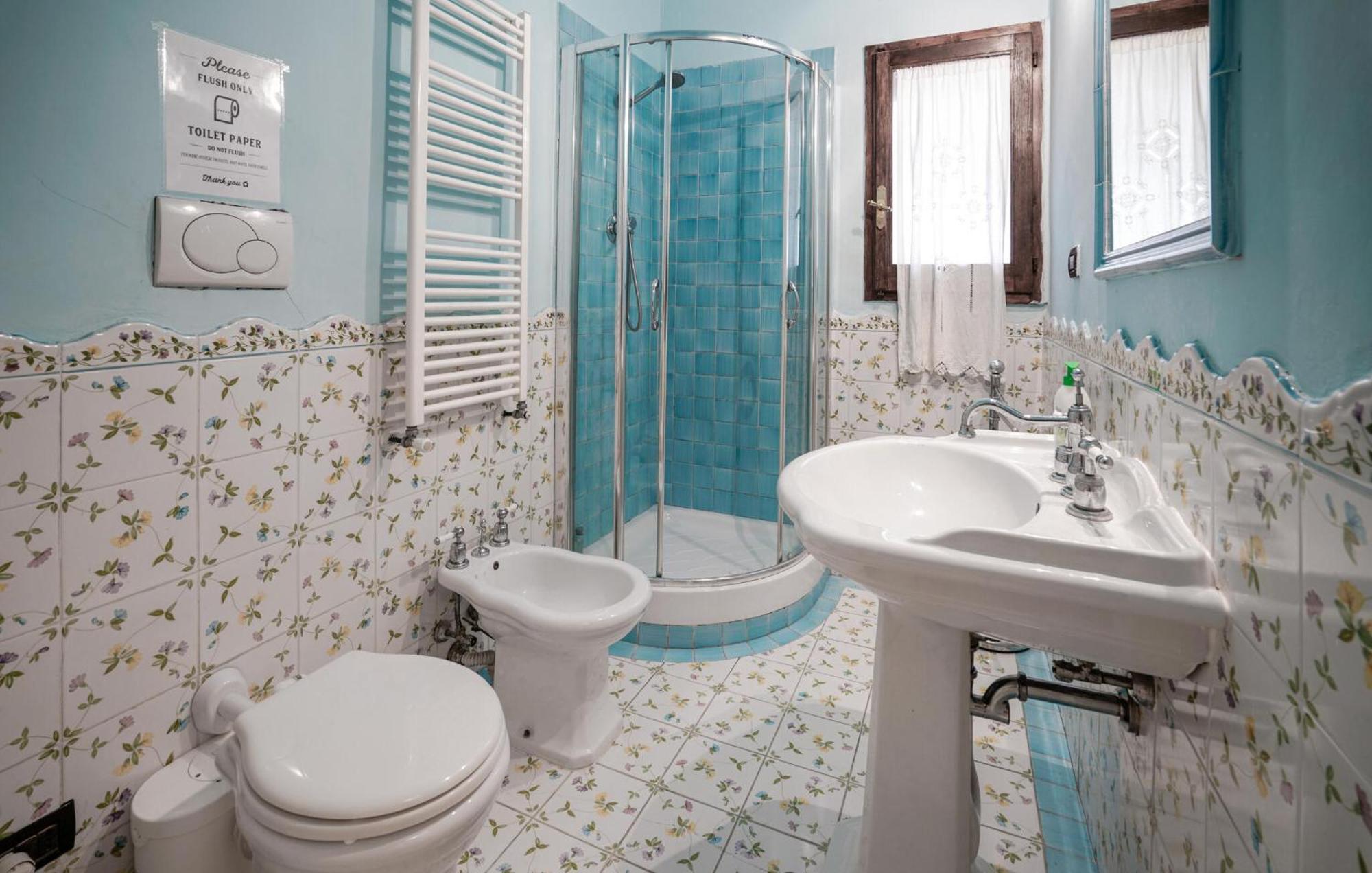 2 Bedroom Cozy In Appartement Florence